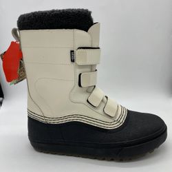 Vans Standard V Snow MTE Boot Size 8 men’s