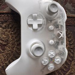 Xbox One Controller Phantom White 