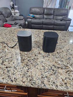 Sonos one sl speakers