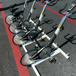 Stationary Bike Spin Bike Keiser M3 Indoor Exercise Bicycle Cardio Workout