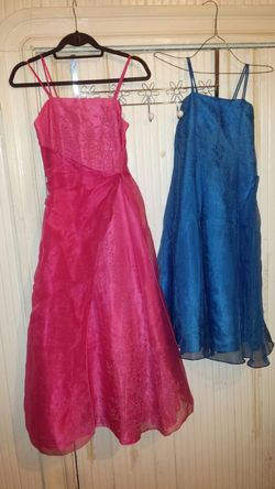 2 GIRLS/YOUTH PARTY BIRTHDAY DRESSES