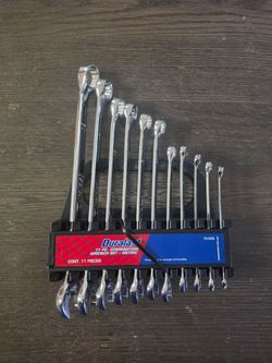 Duralast 11-Piece Metric Combination Wrench Set