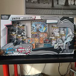 Pokemon Unova Heavy Hitters Premium Collection Box