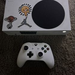 Xbox Series S 