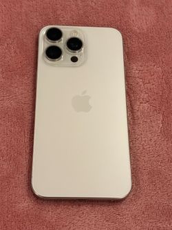 Unlocked iPhone 15 ProMax - White