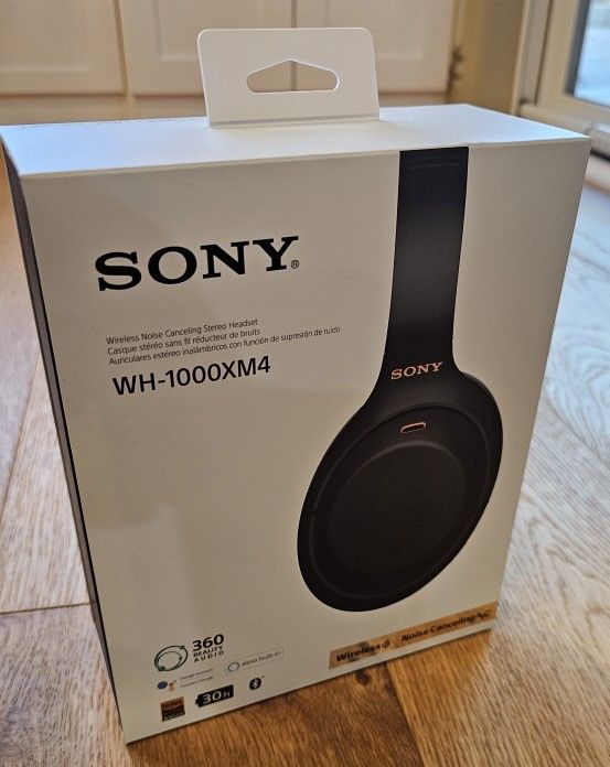 LIKE NEW Sony WH-1000XM4 Premium Headphones - Black
