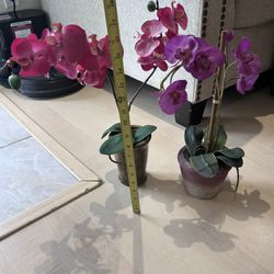 2 Fake Plants Pink Purple 