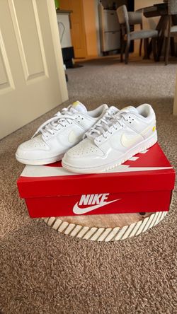 Nike Dunk Low White Yellow Sneakers 8.5