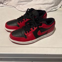 Jordan 1 Low Men’s Size 8.5