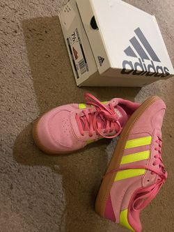 Adidas 7.5