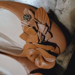 Tory Burch Leather Shoes,   Size 7.5 M