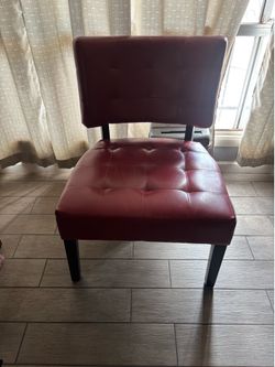 Accent chair