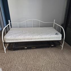 Daybed With Mattress And Trundle 