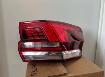 Tail Lamp LED , Right Passenger Side. Volkswagen Atlas 2018-2019-2020-2021 3CN.945.208.B