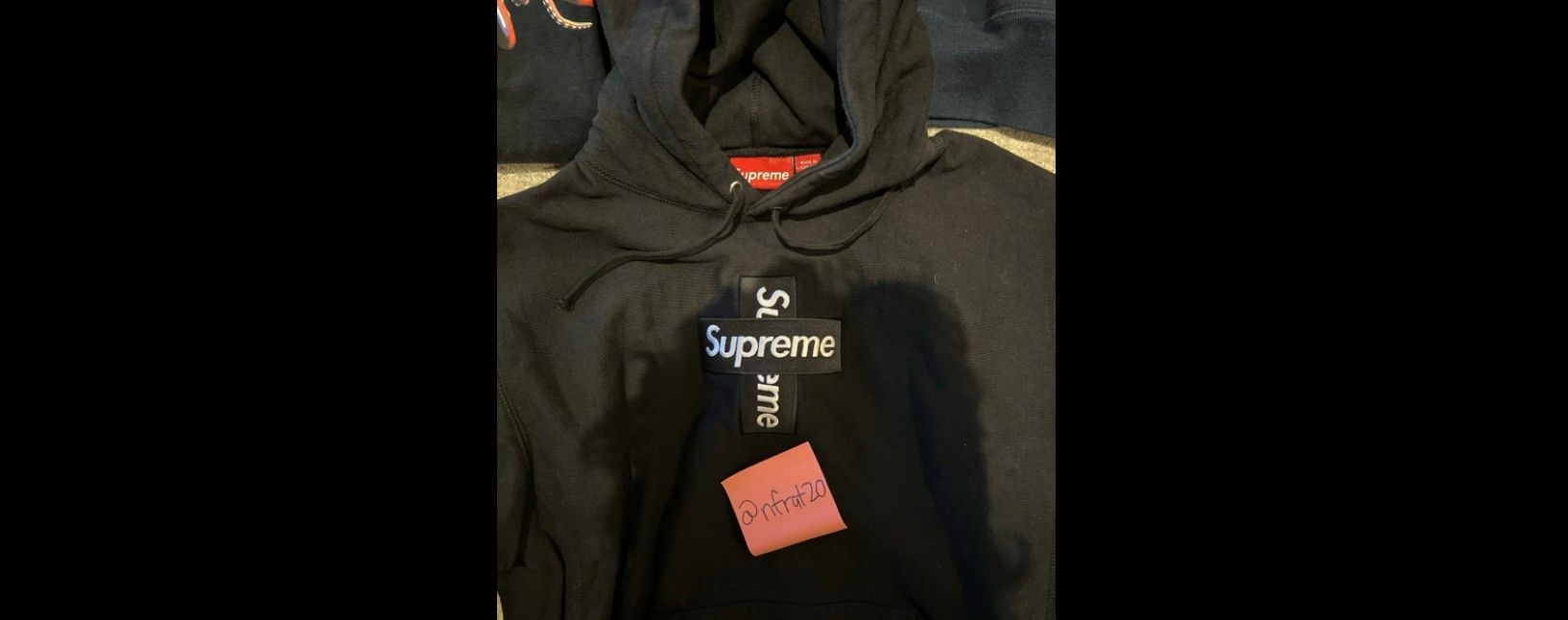 Supreme Hoodie