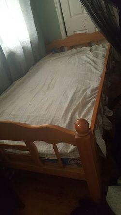 Twin bed
