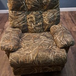 Recliner Chair,  Camouflage,  Preowned 