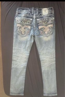 34x32 Rock Revival Straight Jeans Embroidered