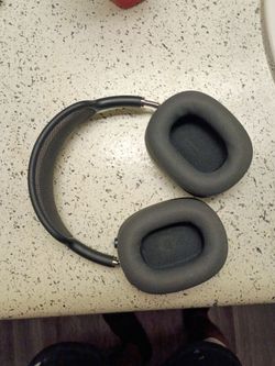 Apple AirPods Max Headphones Space Gray