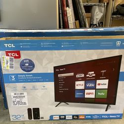 TCL ROKU TV 32”