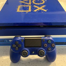 PS4 Slim Special Blue Edition. 1-TB