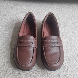 Women's Comfort Loafers 9US
