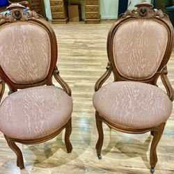Pair of Walnut John Jelliff Victorian Side Chairs with Pallas Athena Lady Head Carving