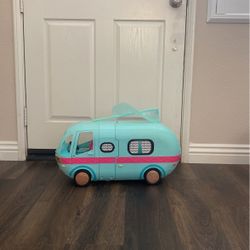 LOL Girl Doll Glam Camper