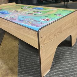 PLAY TABLE 