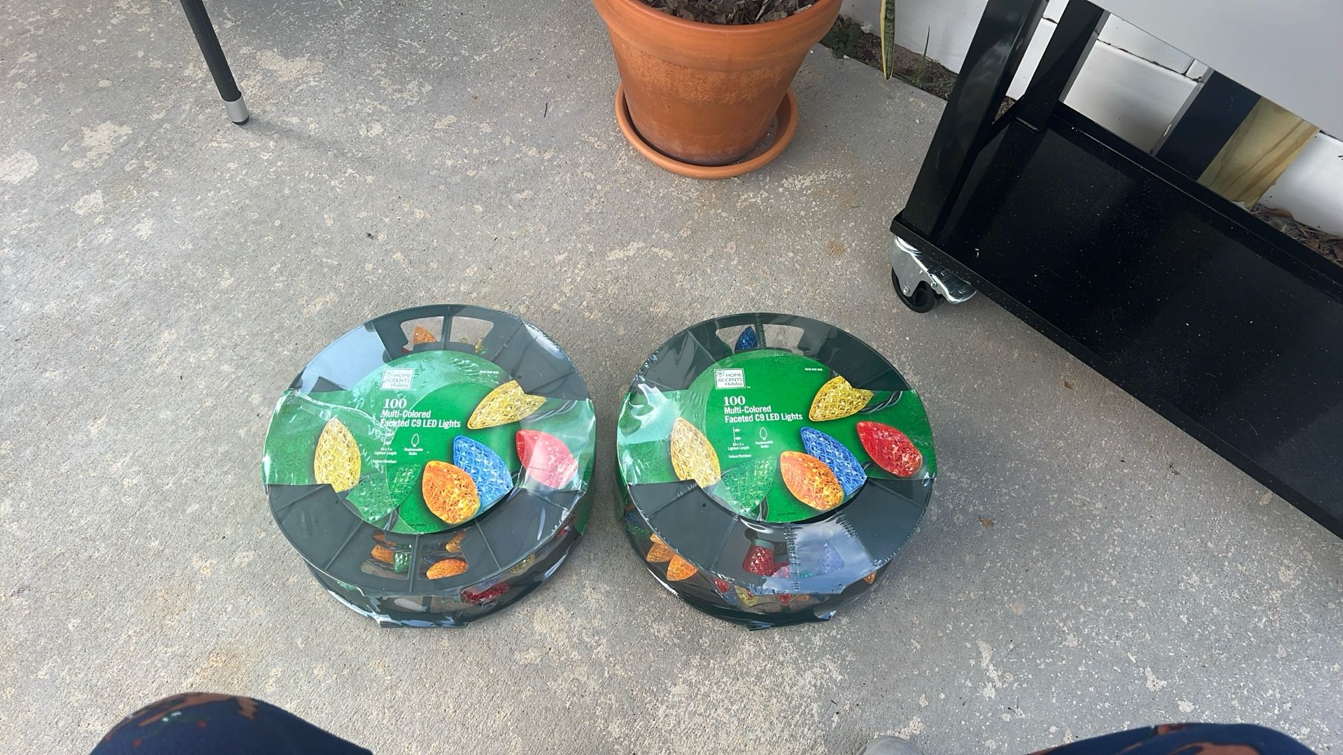 Coleman Skydome Tent with 5 Minute Setup, 2/4/6/8-Person Weatherproof Tent with Rainfly & Carry Bag, 20% More Headroom Than Traditional Canopies