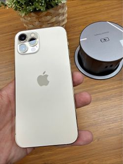 IPhone 12 Pro,128GB, Factory UNLOCKED. Excellent Condition.