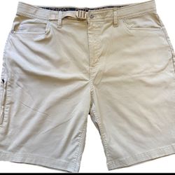 Gerry Venture Shorts Mens 40 Tan Stretch Hiking Belted 9 Inseam Outdoor