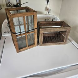 Rustic Wood Farmhouse Lantern and Crate Set