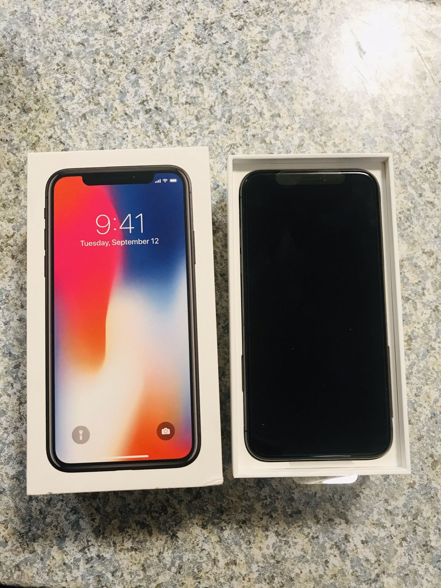 iPhone X 64 G