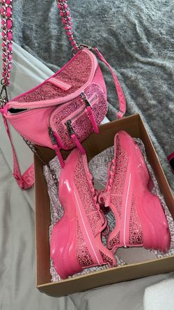 Steve Madden