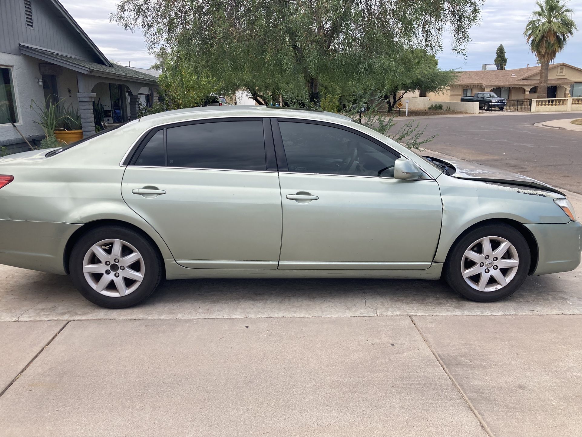 2005 Toyota Avalon for Sale in Phoenix, AZ - OfferUp