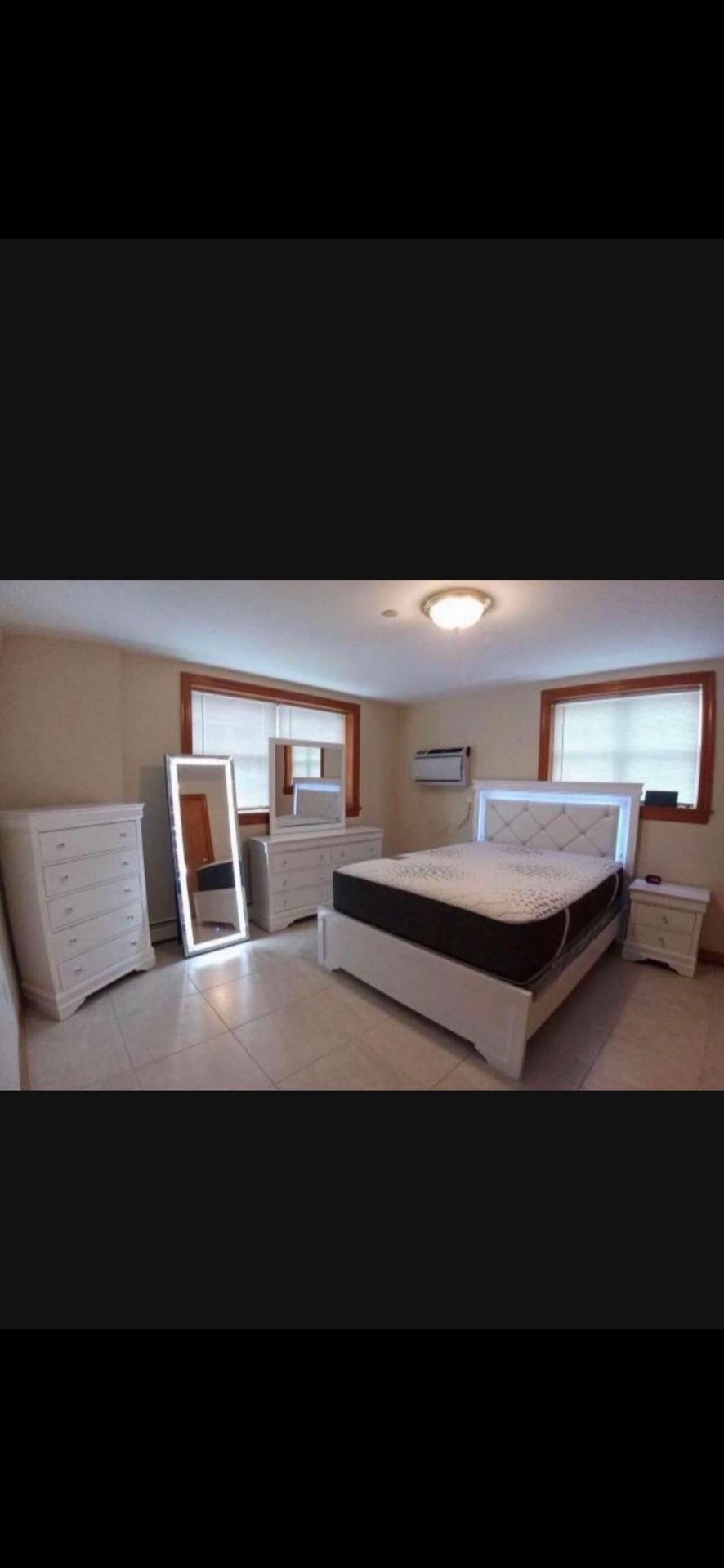 Brand New Complete MODERN Bedroom Set For $999