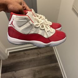 Jordan 11 Cherry 
