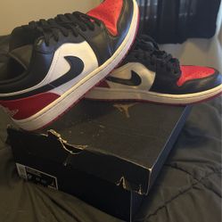 Air Jordan 1 Low 9.5