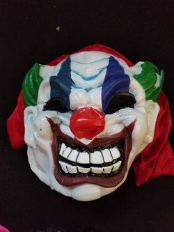 Halloween masks new READ DESCRIPTION PLEASE.....