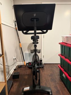 2020 Peloton Bike Plus Works Well with 201-500 Rides - Scotch Plains, NJ