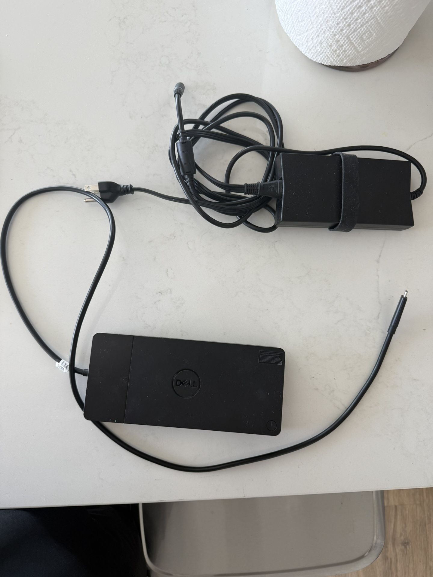 Dell Thunderbolt Docking Station For Office Set Ups