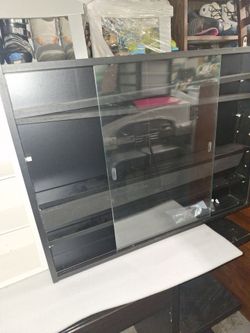 32x24x4 display wall cabinet with 5 adjustable shelfs