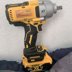 Dewalt Wrench 1/2 Brands New.