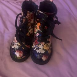 Girls Boots 