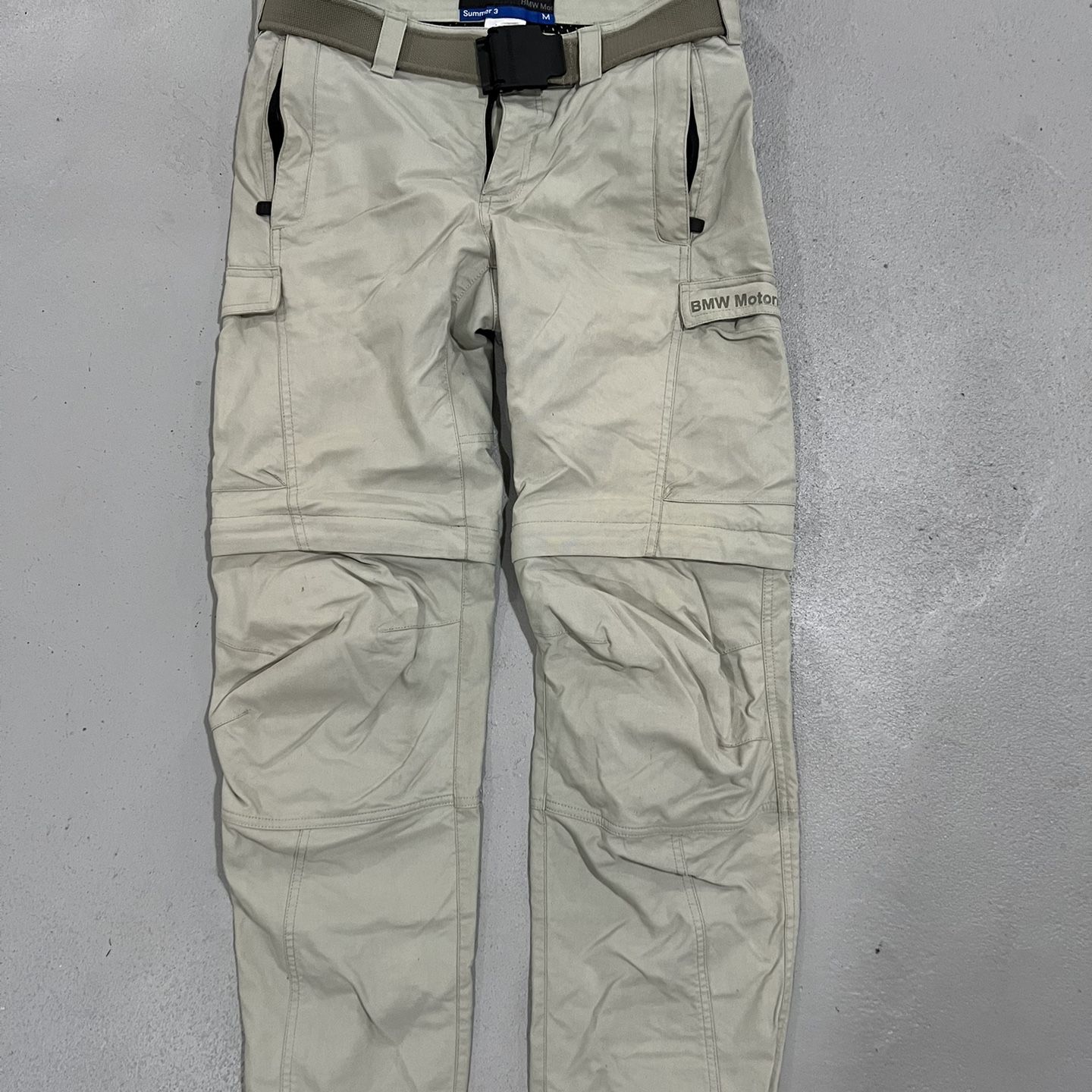 BMW Summer 3 Motorcycle Pants for Sale in Ind Head Park, IL - OfferUp