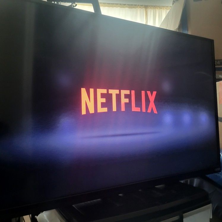 Vizio 39" SmartTV