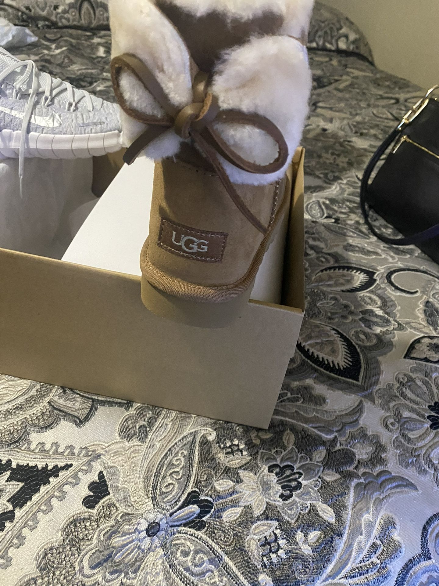 Boots Uggs