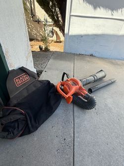 High Powered Black & Decker Leaf Blower/ Sucker with Bag attachment