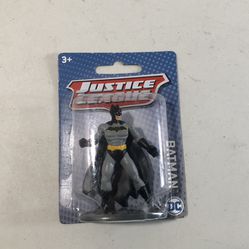 Mattel DC Justice League Batman Mini Figure